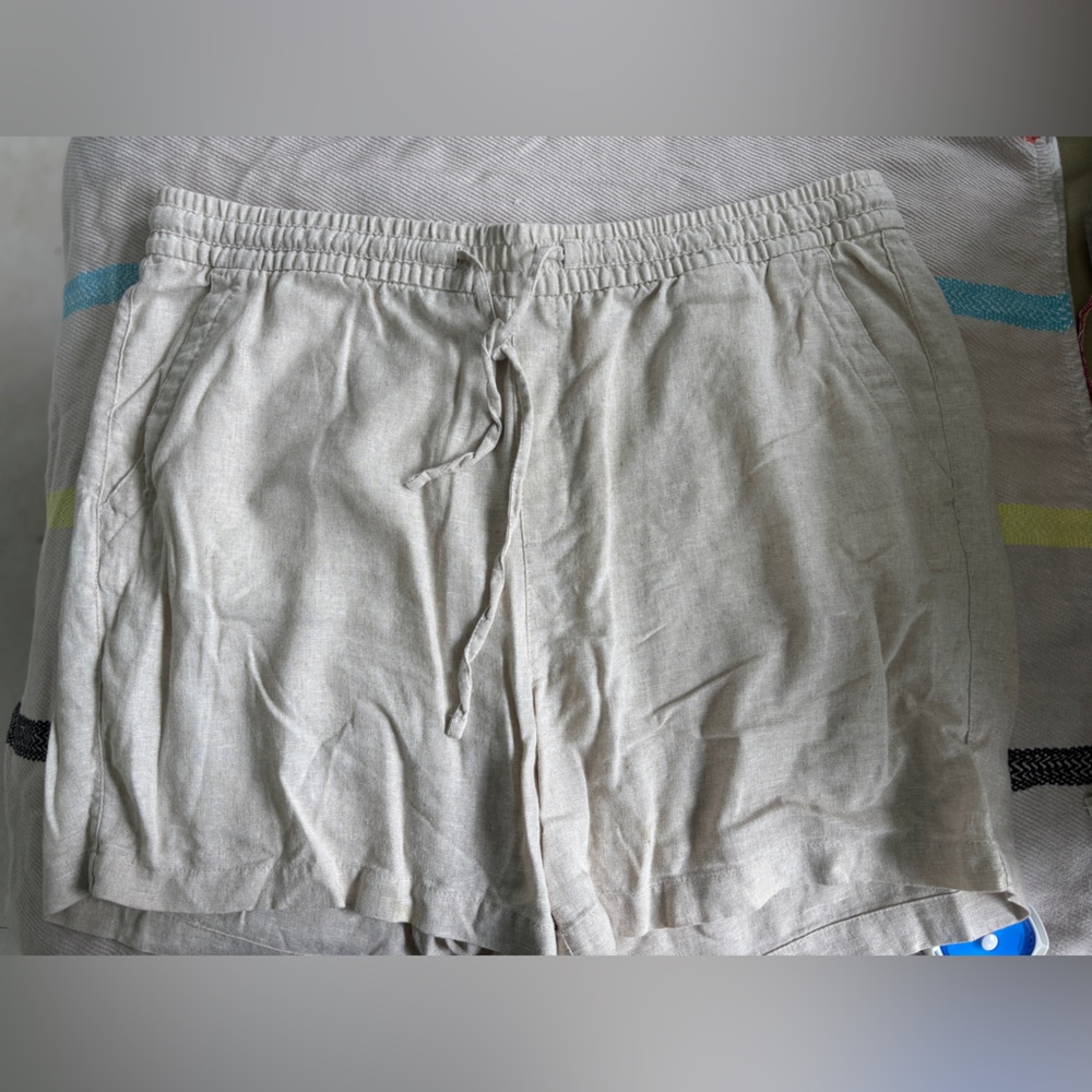 Old Navy Women’s Casual Beige Linen Shorts
